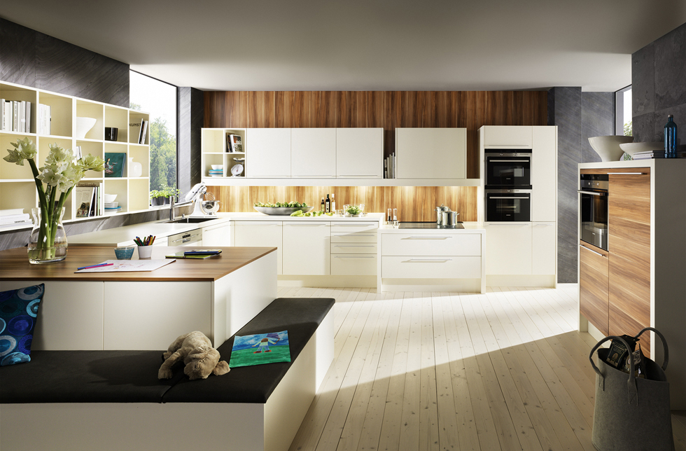 Küchenstudio Kurt Wolfsgruber Fischerweg 3, 4813 Altmünster kuechenkurt @aon.at